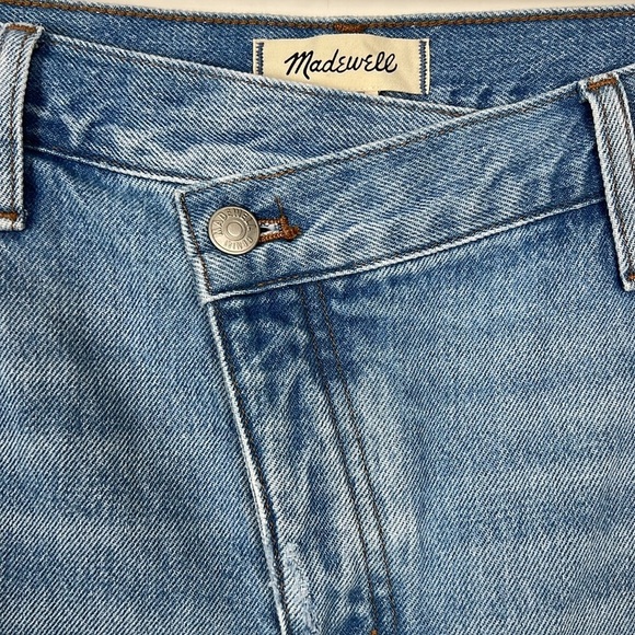 NWT Madewell Women's Low-Slung Straight Leg Jeans Light Wash Blue 32 Button Fly - Picture 6 of 9